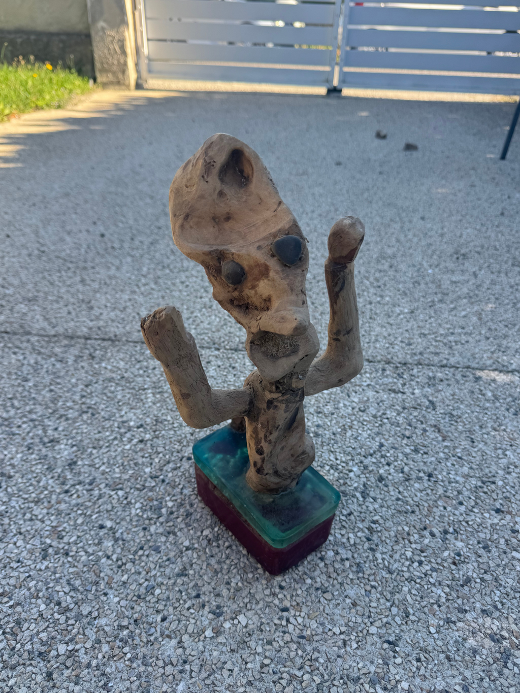 Trophée Kho Lanta bois flotté et epoxy