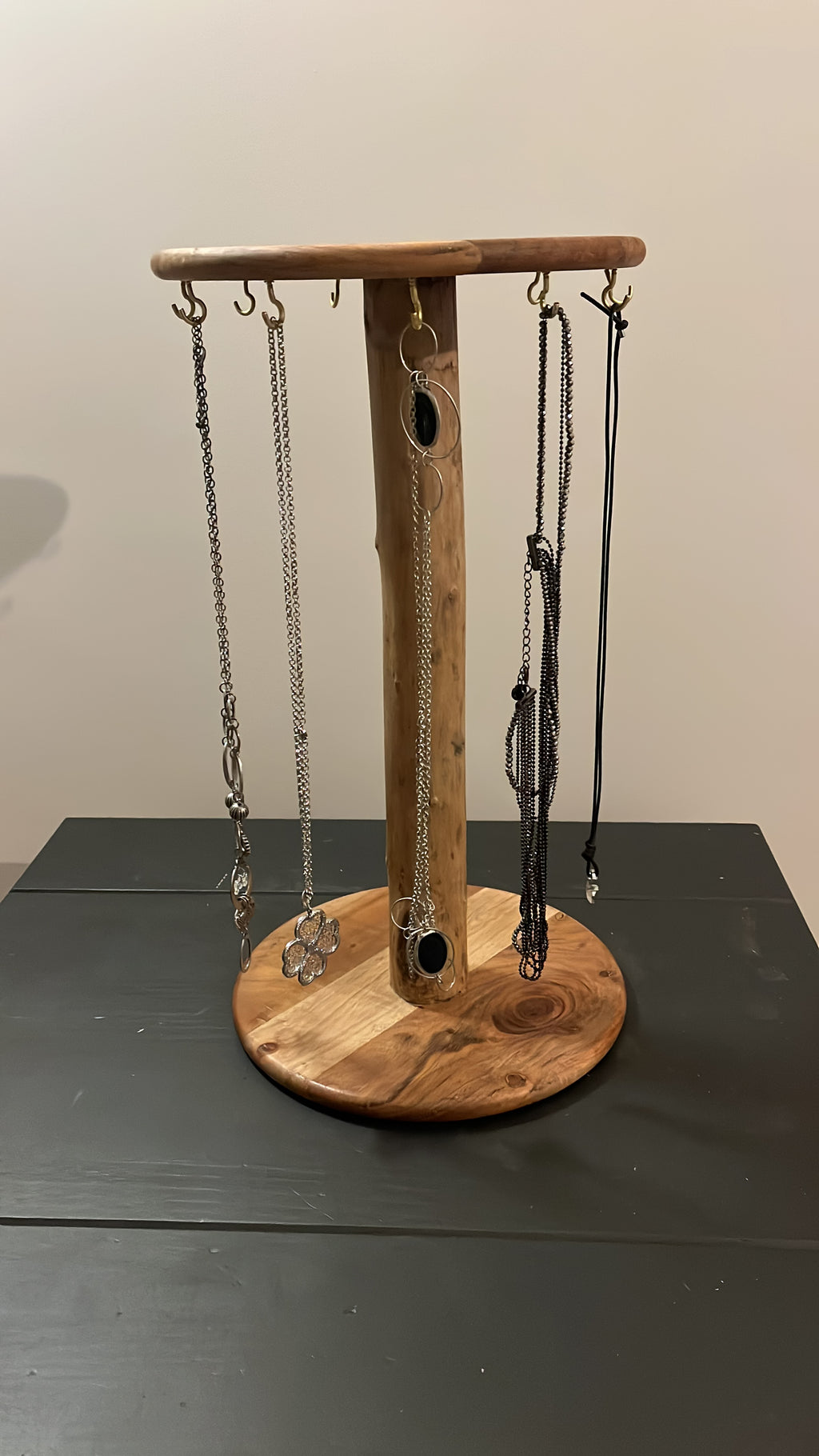 Porte bijoux colliers et sautoirs