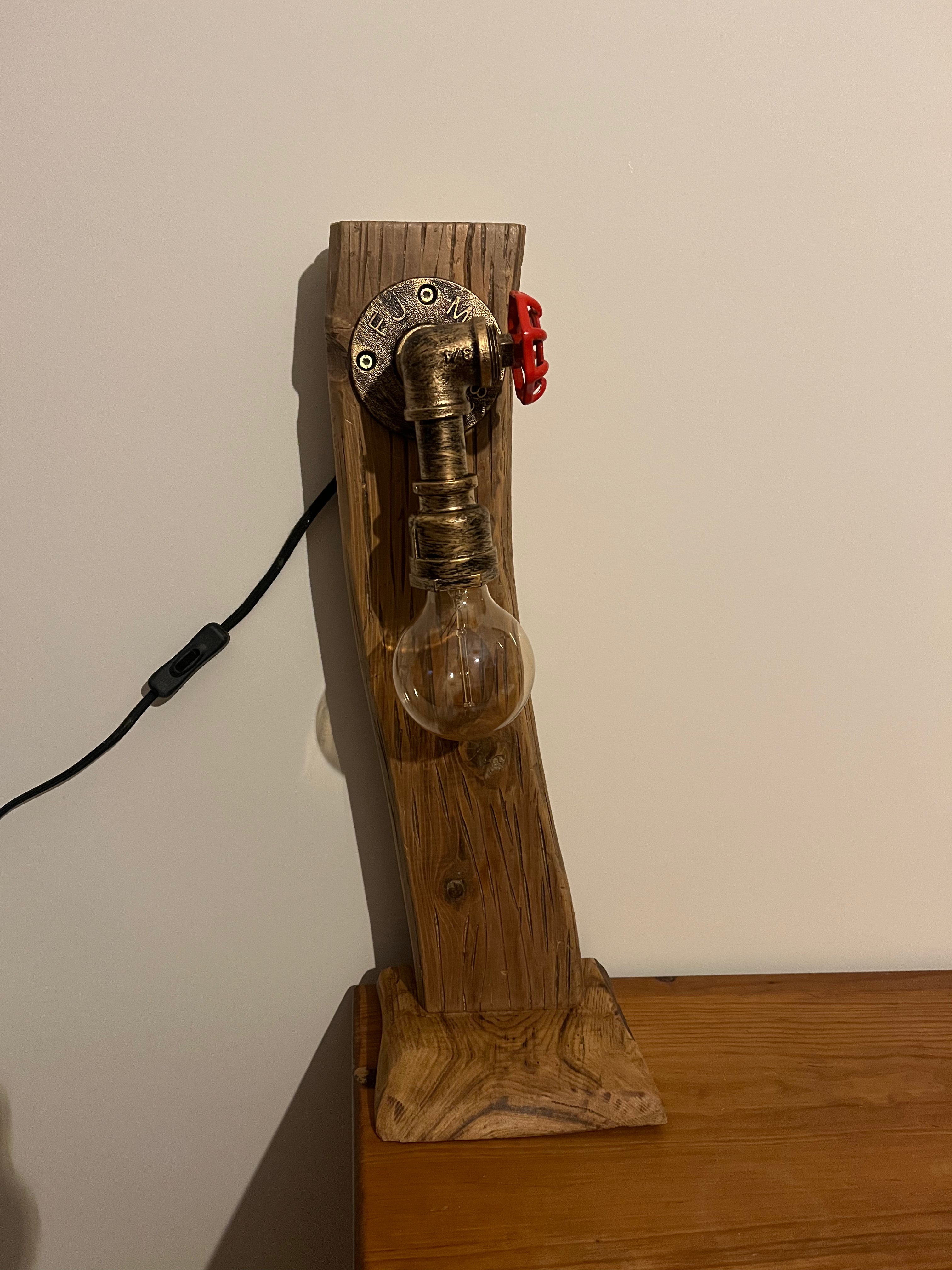 Lampe vanne d'eau