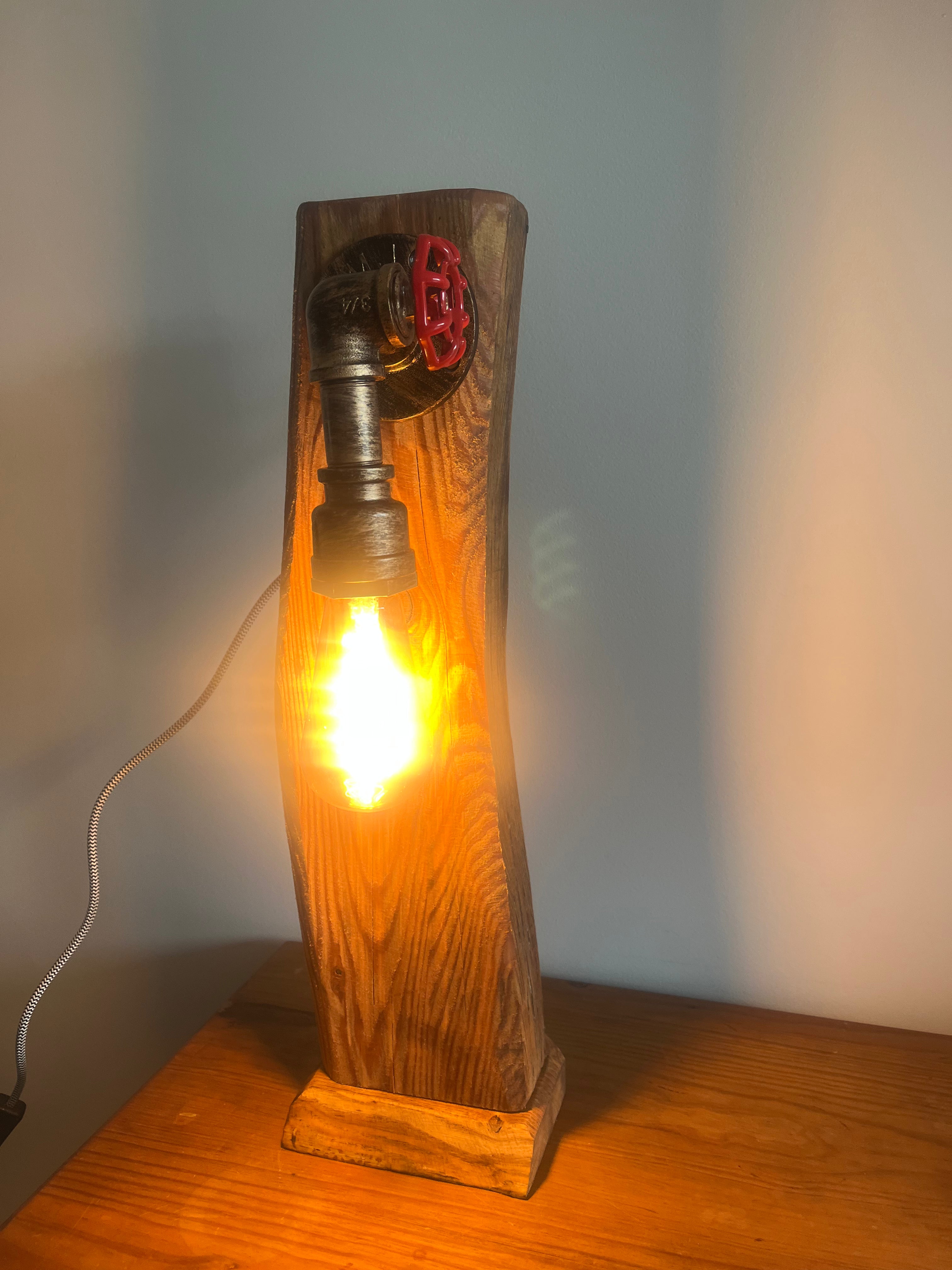 Lampe vanne d'eau